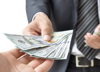 Petugas Gedung Isolasi Covid Belum Terima Gaji